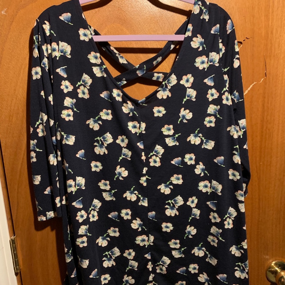 Floral navy tunic